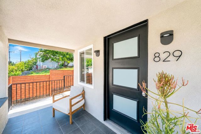 829 El Paso Drive, Los Angeles, CA 90042