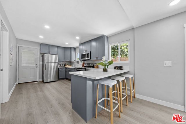 829 El Paso Drive, Los Angeles, CA 90042