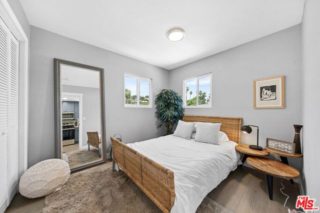 829 El Paso Drive, Los Angeles, CA 90042