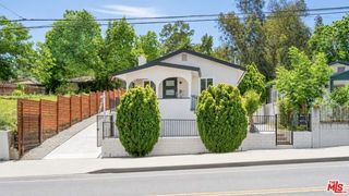 829 El Paso Drive, Los Angeles, CA 90042