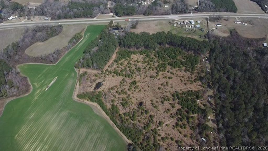 13441 NC Highway W, Tar Heel, NC 28392 — exterior