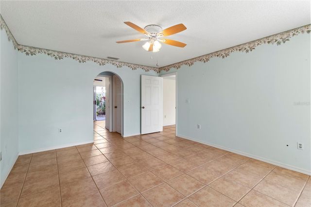 6101 34TH STREET W 14B, Bradenton, FL 34210