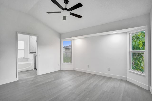 1237 SW Edinburgh Drive, Port St. Lucie, Port St Lucie, FL 34953