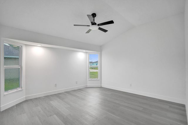 1237 SW Edinburgh Drive, Port St. Lucie, Port St Lucie, FL 34953