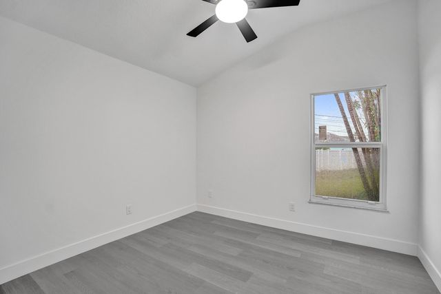 1237 SW Edinburgh Drive, Port St. Lucie, Port St Lucie, FL 34953