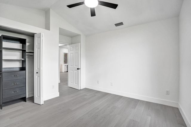 1237 SW Edinburgh Drive, Port St. Lucie, Port St Lucie, FL 34953