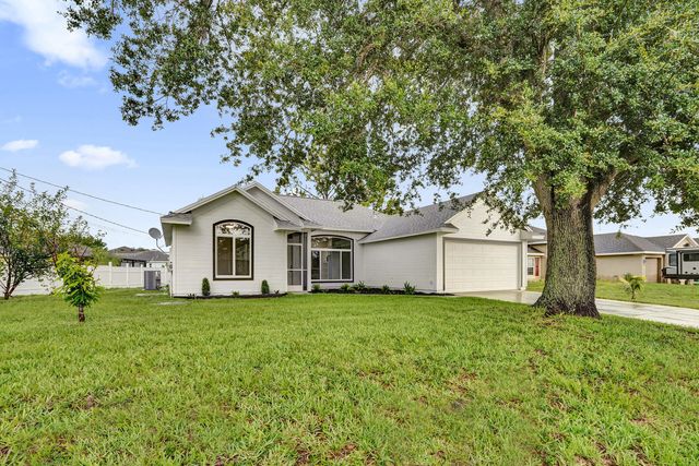 1237 SW Edinburgh Drive, Port St. Lucie, Port St Lucie, FL 34953