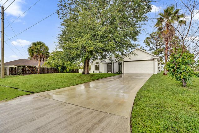1237 SW Edinburgh Drive, Port St. Lucie, Port St Lucie, FL 34953