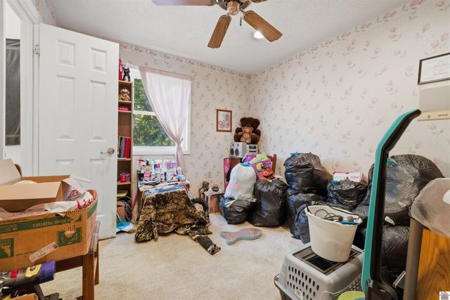 1755 W. Slaughter Rd., Mayfield, KY 42066