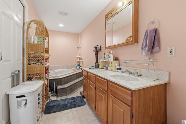 1755 W. Slaughter Rd., Mayfield, KY 42066
