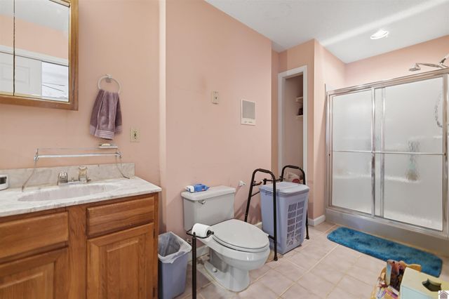 1755 W. Slaughter Rd., Mayfield, KY 42066