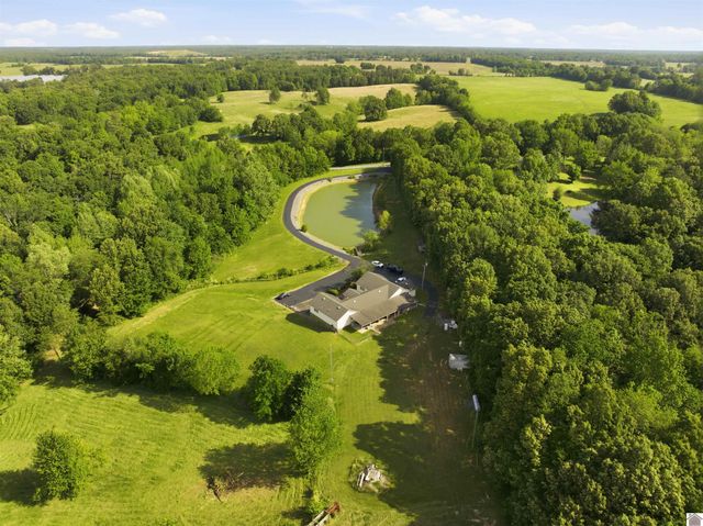 1755 W. Slaughter Rd., Mayfield, KY 42066