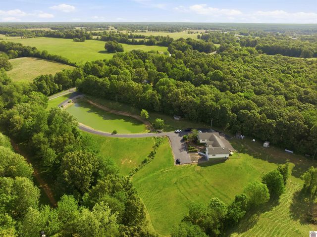 1755 W. Slaughter Rd., Mayfield, KY 42066