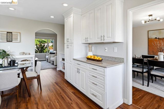 733 Daffodil Way, Concord, CA 94518