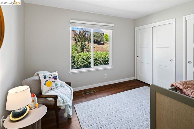 733 Daffodil Way, Concord, CA 94518