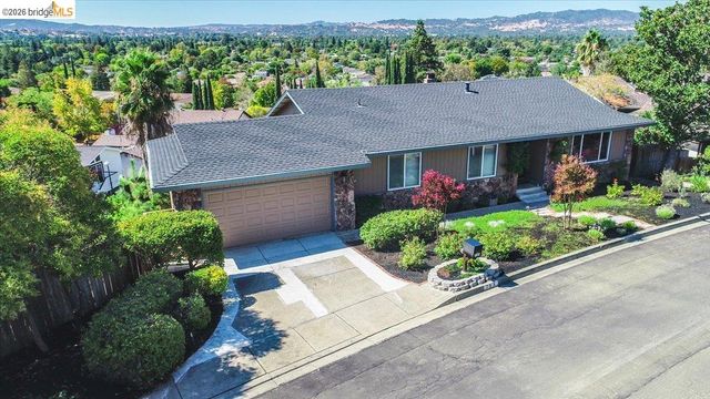 733 Daffodil Way, Concord, CA 94518