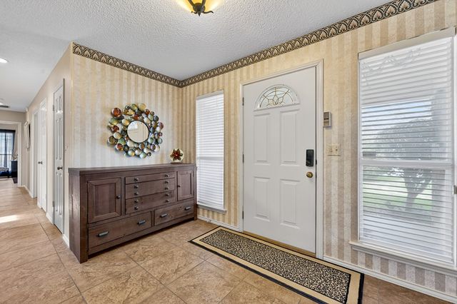 3801 Crestgate Ave, Midland, TX 79707