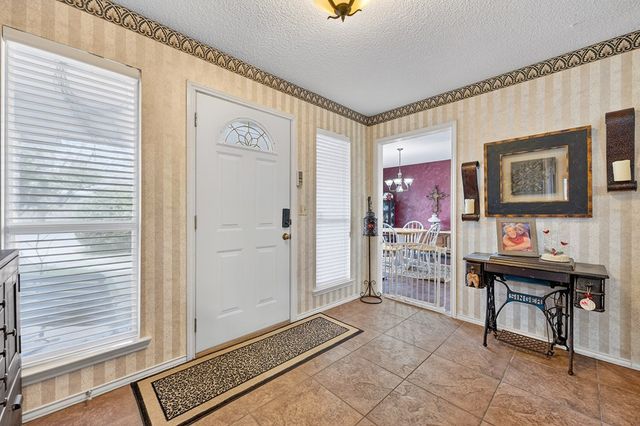 3801 Crestgate Ave, Midland, TX 79707