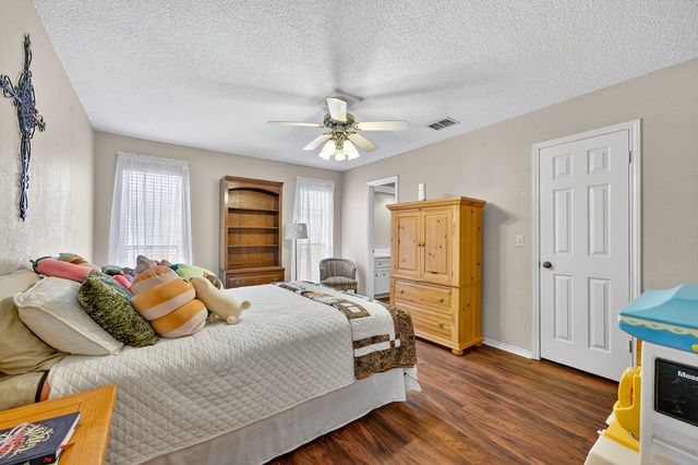 3801 Crestgate Ave, Midland, TX 79707