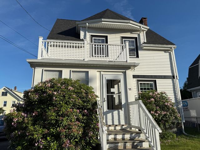 11 Webster St, Quincy, MA 02171