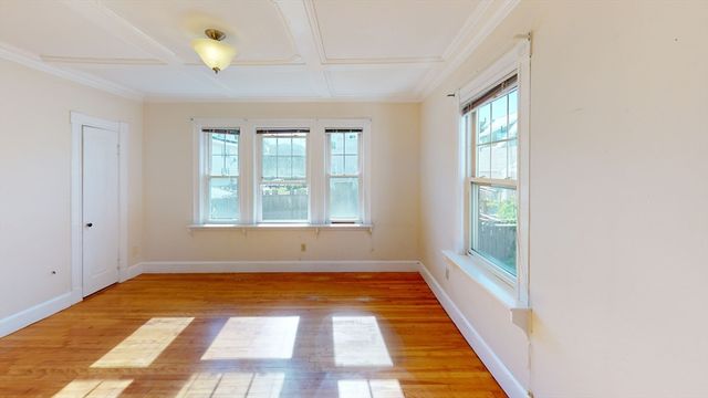 11 Webster St, Quincy, MA 02171