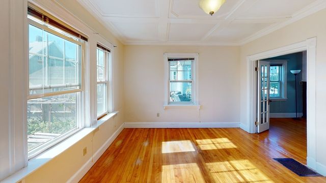 11 Webster St, Quincy, MA 02171