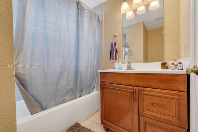 816 20th St, West Palm Beach, FL 33407