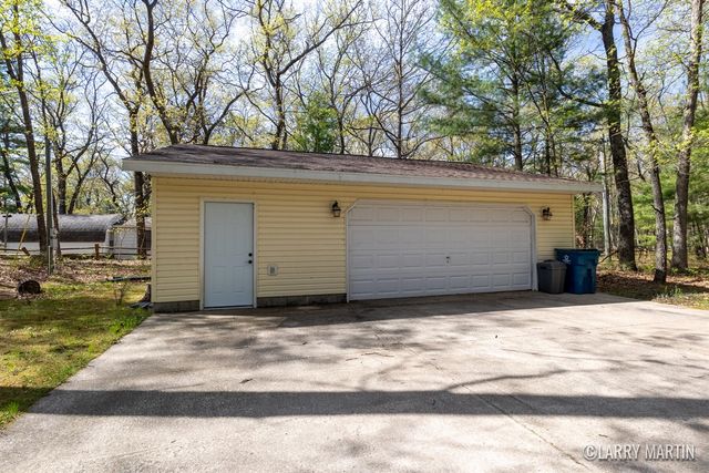 10273 Basford Lk Drive, Baldwin, MI 49304