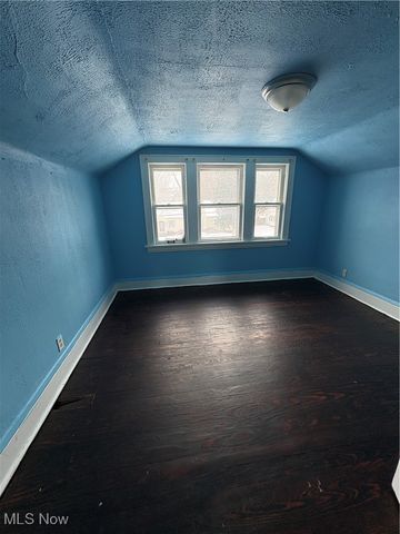 1364 Eastwood Avenue, Akron, OH 44305