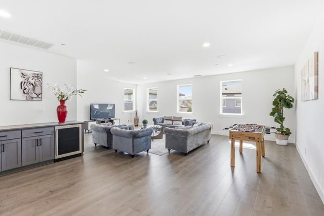 17214 Bowling Court, Lathrop, CA 95330