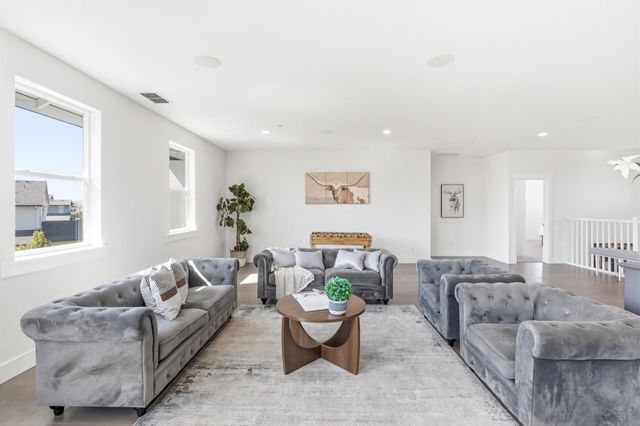 17214 Bowling Court, Lathrop, CA 95330
