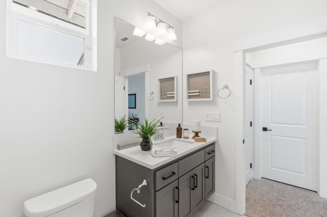17214 Bowling Court, Lathrop, CA 95330