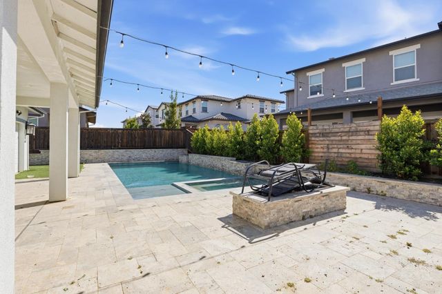 17214 Bowling Court, Lathrop, CA 95330
