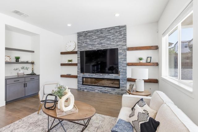 17214 Bowling Court, Lathrop, CA 95330