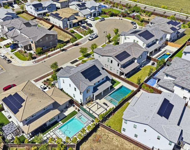 17214 Bowling Court, Lathrop, CA 95330