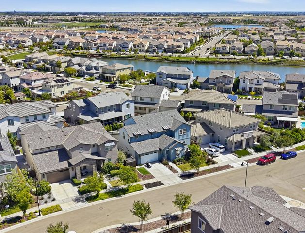 17214 Bowling Court, Lathrop, CA 95330