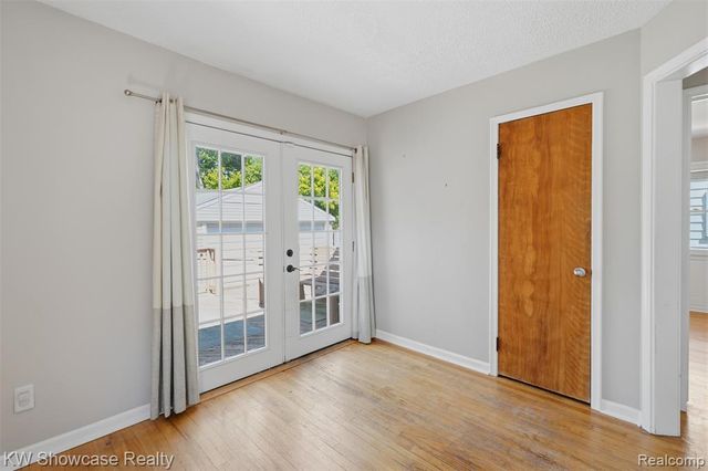 316 S Edison Avenue, Royal Oak, MI 48067