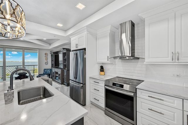 1425 PARK BEACH CIRCLE 136, Punta Gorda, FL 33950