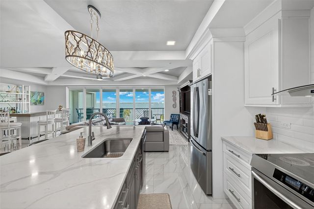 1425 PARK BEACH CIRCLE 136, Punta Gorda, FL 33950