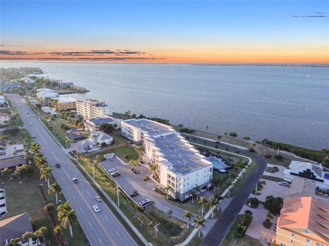 1425 PARK BEACH CIRCLE 136, Punta Gorda, FL 33950