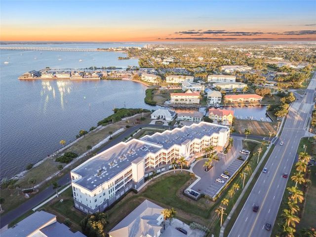 1425 PARK BEACH CIRCLE 136, Punta Gorda, FL 33950