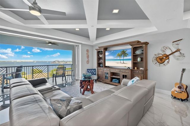 1425 PARK BEACH CIRCLE 136, Punta Gorda, FL 33950