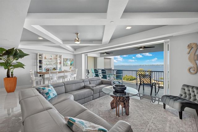 1425 PARK BEACH CIRCLE 136, Punta Gorda, FL 33950