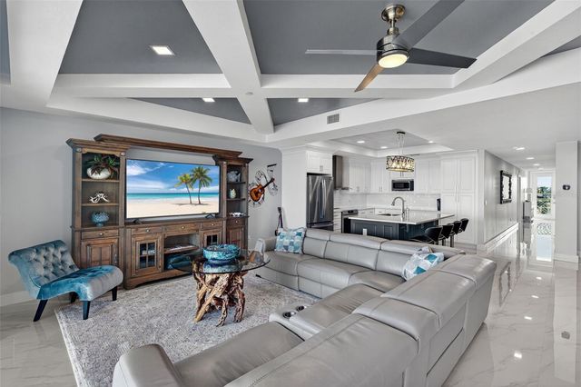 1425 PARK BEACH CIRCLE 136, Punta Gorda, FL 33950