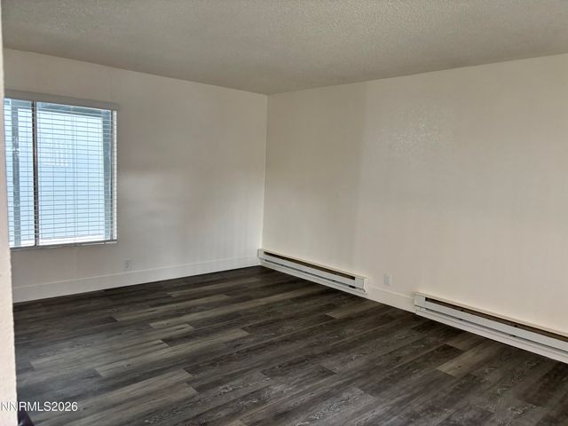 3909 Clear Acre Lane APT 33, Reno, NV 89512
