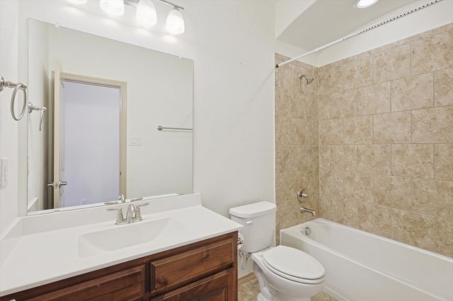 1809 McGee Avenue, Argyle, TX 76226