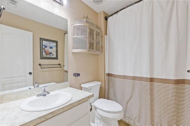 521 Embassy Walk, Winder, GA 30680