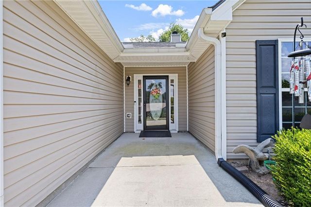 521 Embassy Walk, Winder, GA 30680