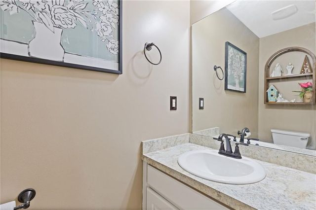 521 Embassy Walk, Winder, GA 30680