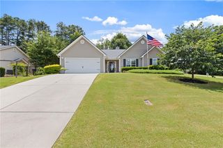 521 Embassy Walk, Winder, GA 30680